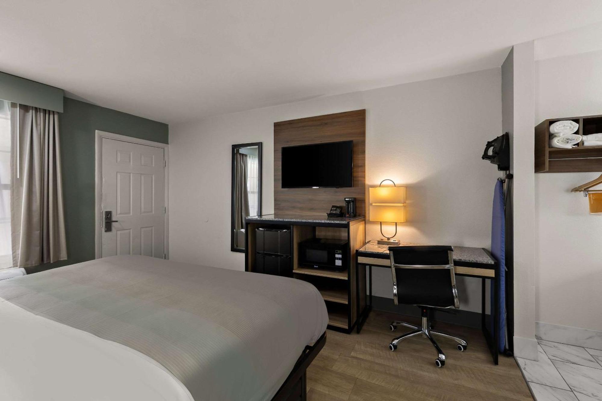 Quality Inn Monroe Zewnętrze zdjęcie